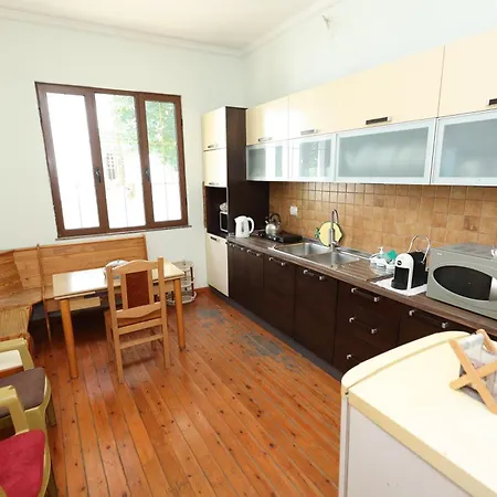 Hostel Osho