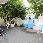 Osho Tirana