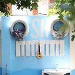 Hostel Osho *
