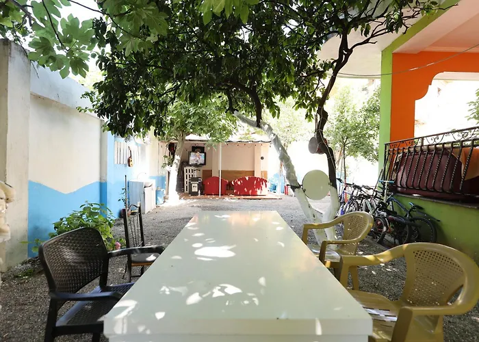 Osho Auberge de jeunesse *